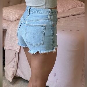 Levi’s 501 Women's Light Blue Denim Shorts